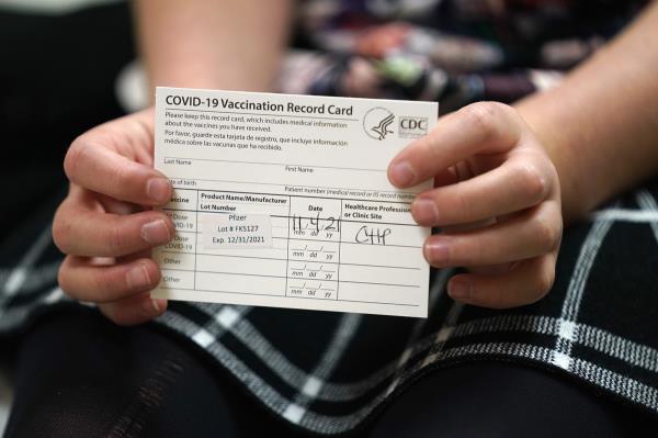 疾控中心将不再发放COVID-19疫苗接种卡