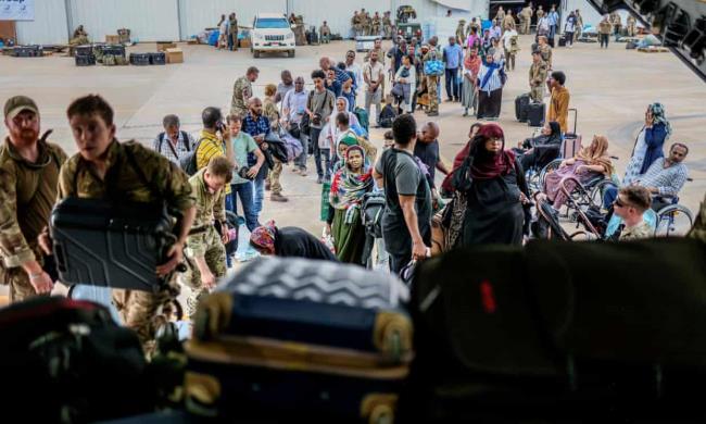 由于6个月的签证即将到期，在英国的苏丹撤离者担心会陷入困境