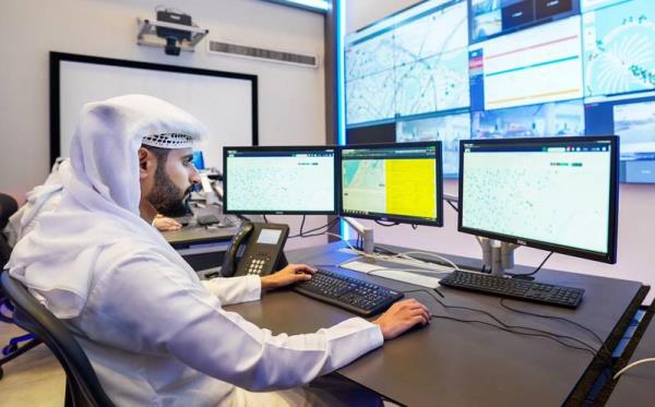 迪拜开始使用人工智能来监控出租车、公共汽车和送货员