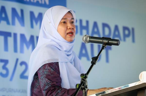 Fadhlina: Dual Language Programme will uphold Malay language, strengthen English 