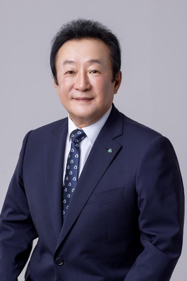 The Korean Federation of Community Credit Cooperatives' newly elected Chairman Kim In (KFCC)