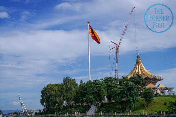 Kuching City North Commission: Sarawak flag on tallest flagpole not damaged and torn as claimed