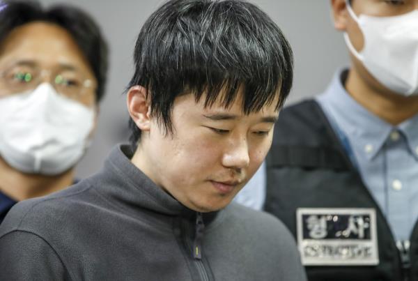 This file photo shows Jeon Joo-hwan who was being sent to prosecution in September 2022. (Im Se-jun/The Korea Herald)