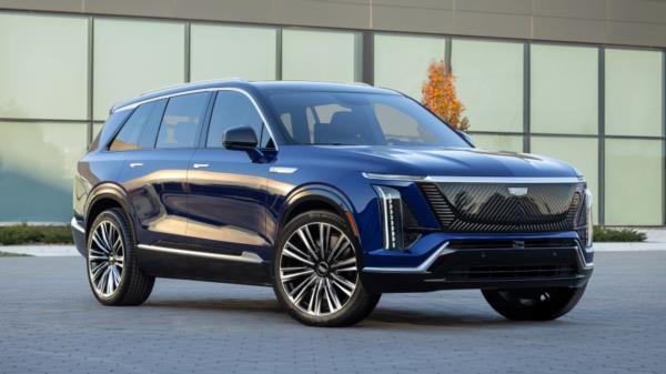 2026凯迪拉克Vistiq电动SUV将提供三排和英俊的外观